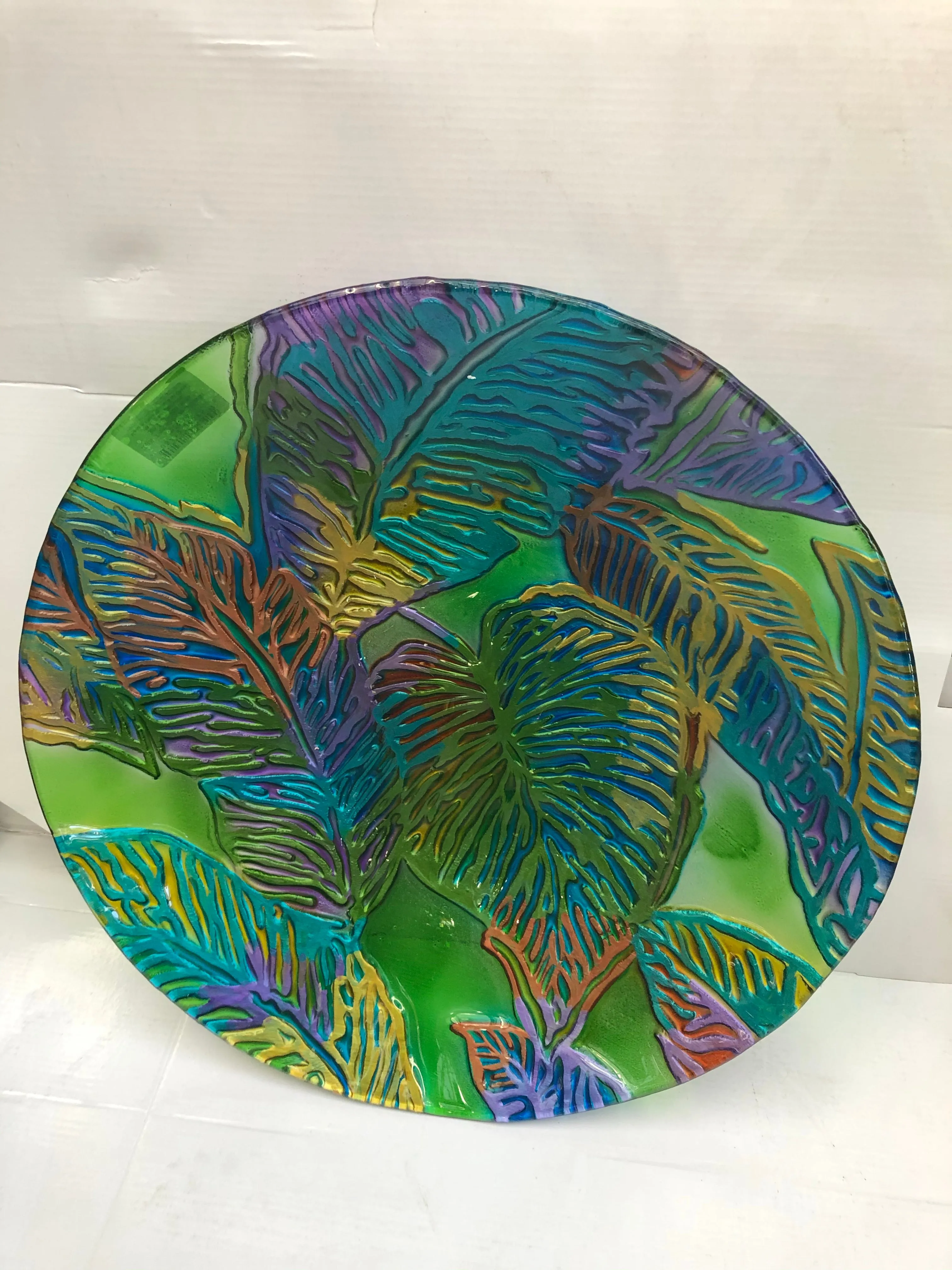 Bird Bath 18” Glass palm leaves