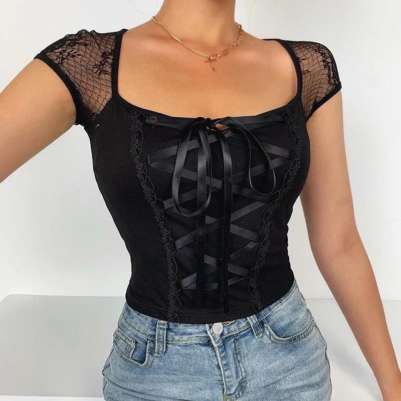 Gothic Rock Short Sleeve Corset Top with Lace and Ribbon Details: A Must-Have for Goth Fashionistas