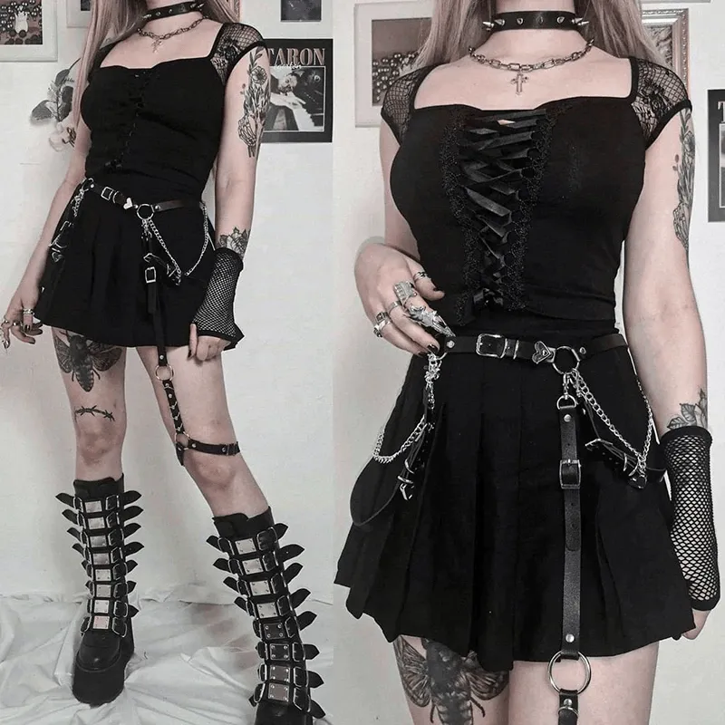 Gothic Rock Short Sleeve Corset Top with Lace and Ribbon Details: A Must-Have for Goth Fashionistas