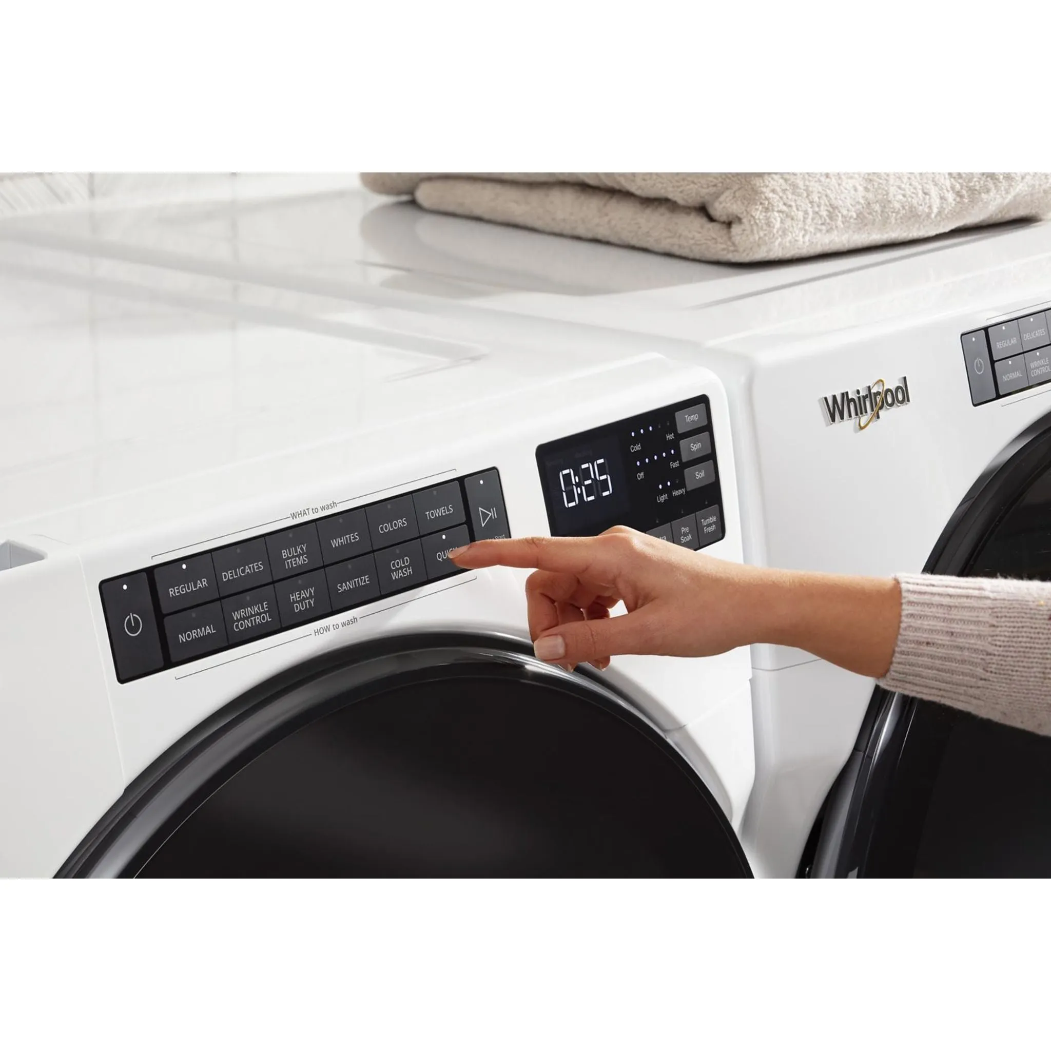 Whirlpool 5.2 cu. ft. I.E.C. Front Load Washer with Quick Wash Cycle (WFW5605MW)